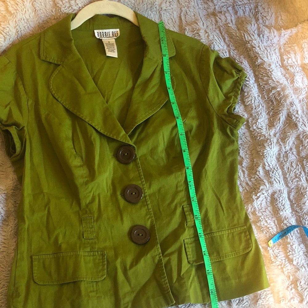 Robbie Bee Olive Green Short Sleeve Blazer - Picture 7 of 8